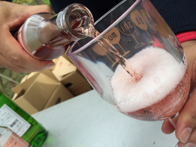 20151122おもろいやんカタシモワイン祭り